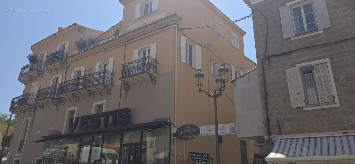Tres bel appartement 2 chambres  et balcons à Propriano - photo 15