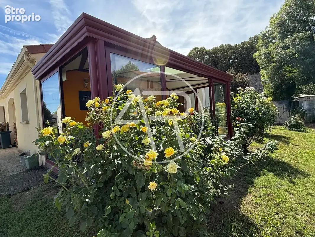 Rare maison plein pied 171 m2 avec terrain arbore de 1365 m2 - photo 8