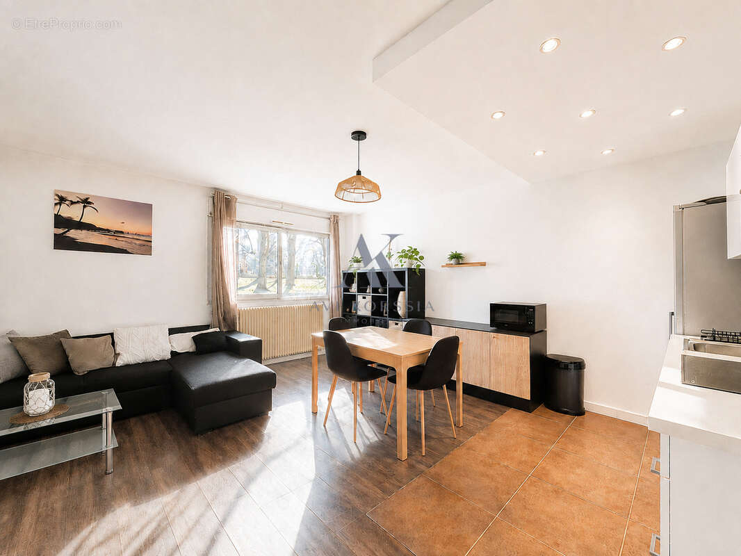 Appartement 2 pièces 42 m2 Lyon 9 - photo 2