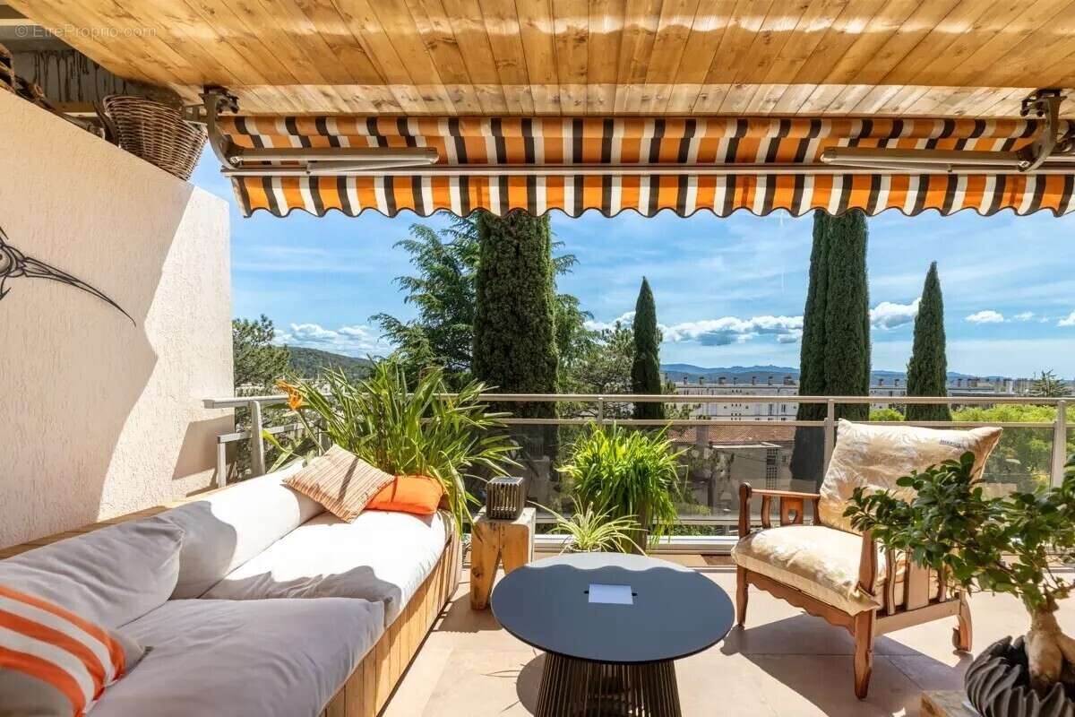 Appartement à AIX-EN-PROVENCE