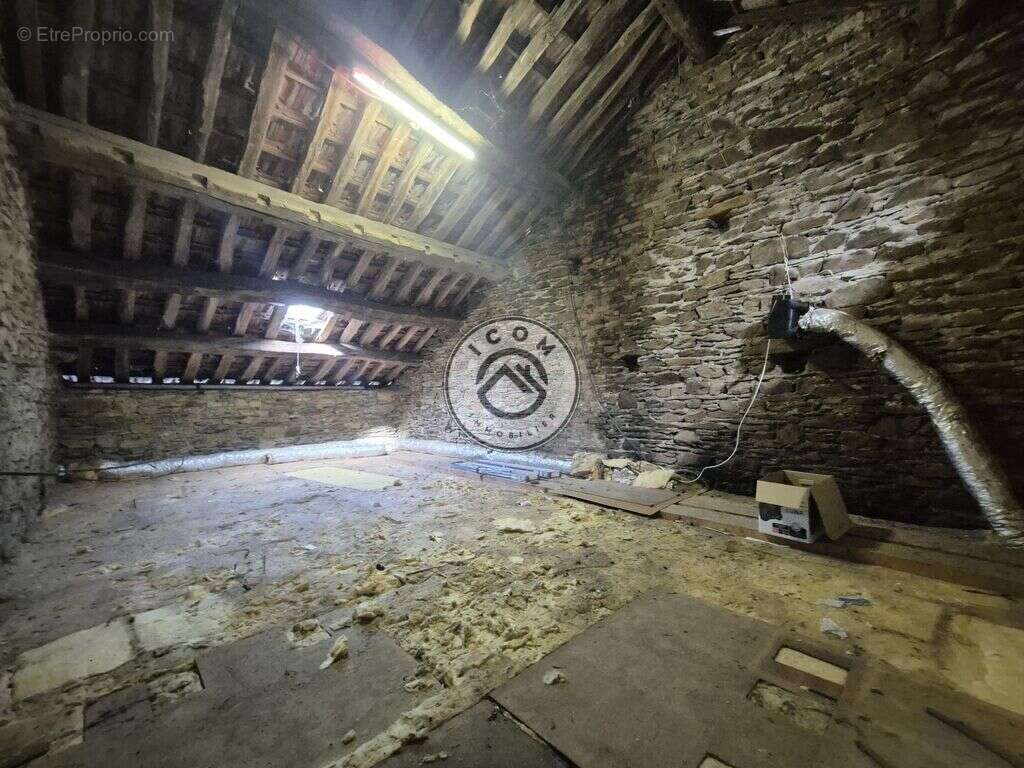 Maison à TOURNAVAUX