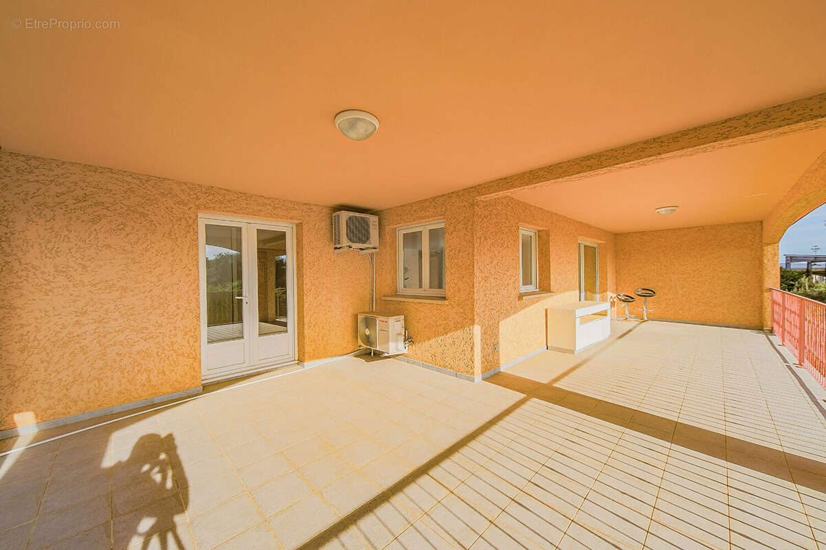 Appartement à BORGO