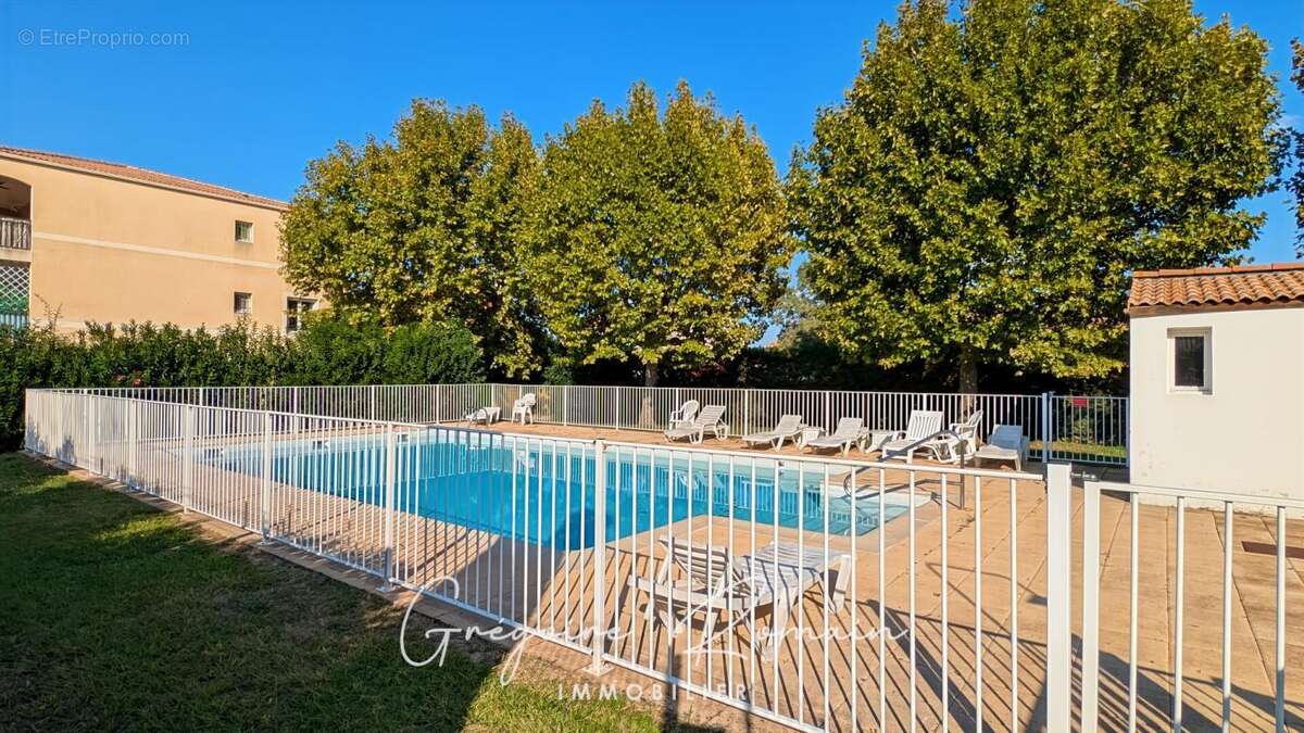 Appartement à SAINT-MARTIN-DE-CRAU