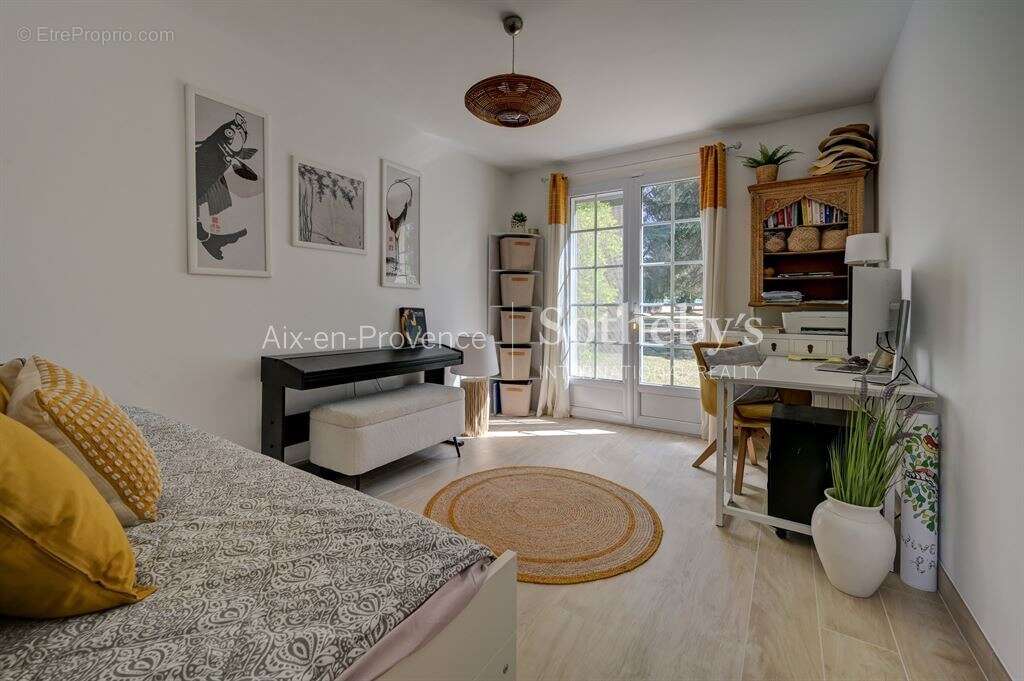 Bastide familliale - photo 13