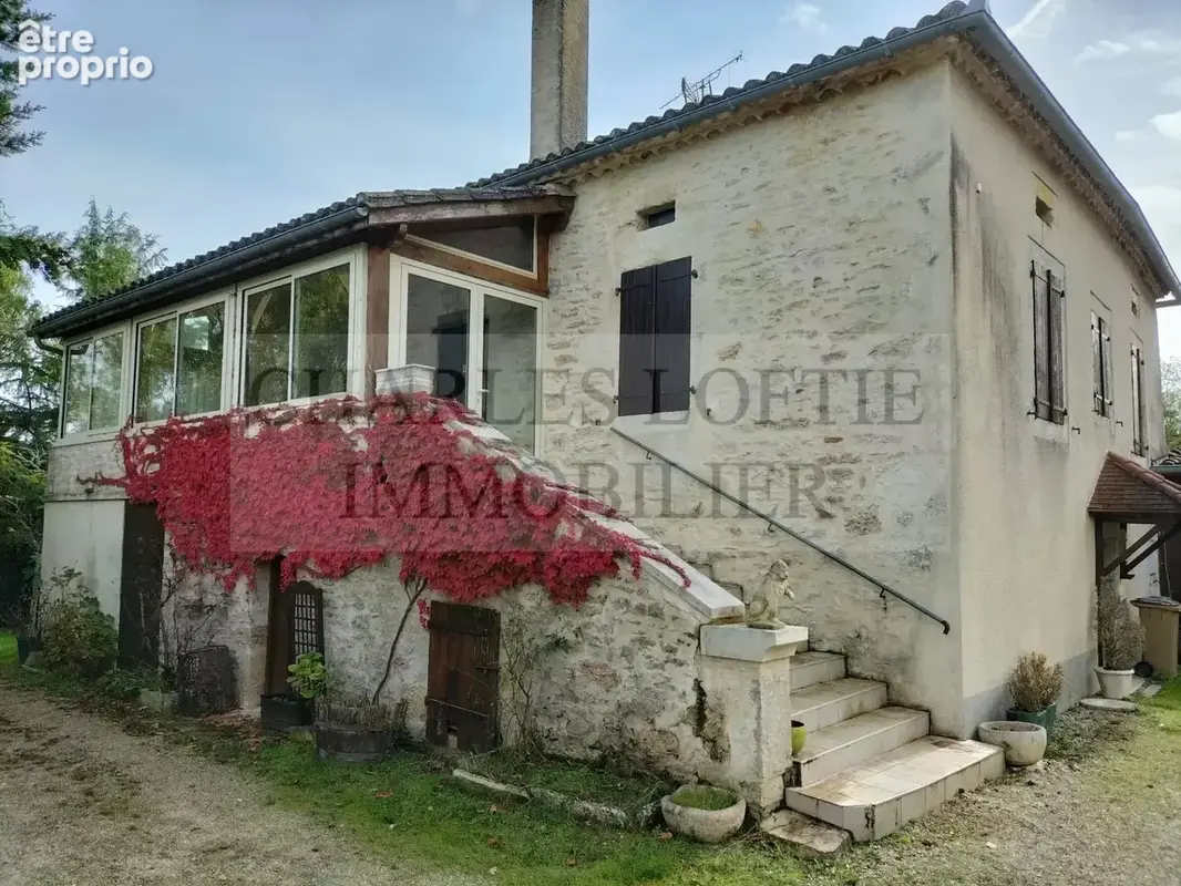 Ancien corps de ferme sur un terrain de plus de 3000 m² - photo 20