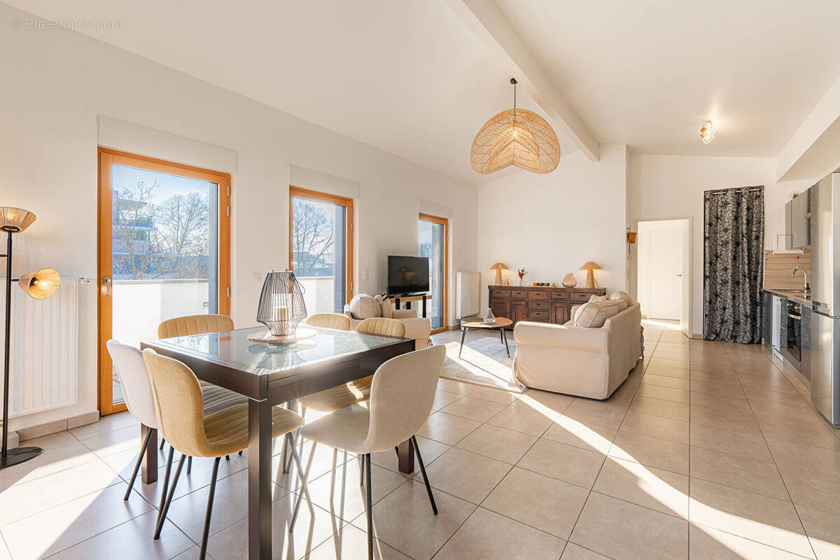 Appartement à AIX-LES-BAINS