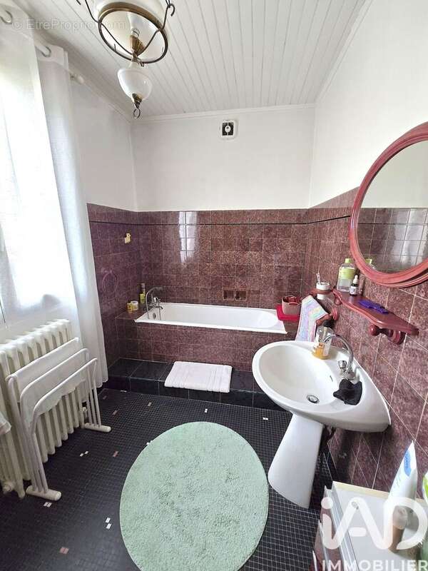 Photo 6 - Maison à LIVRY-GARGAN