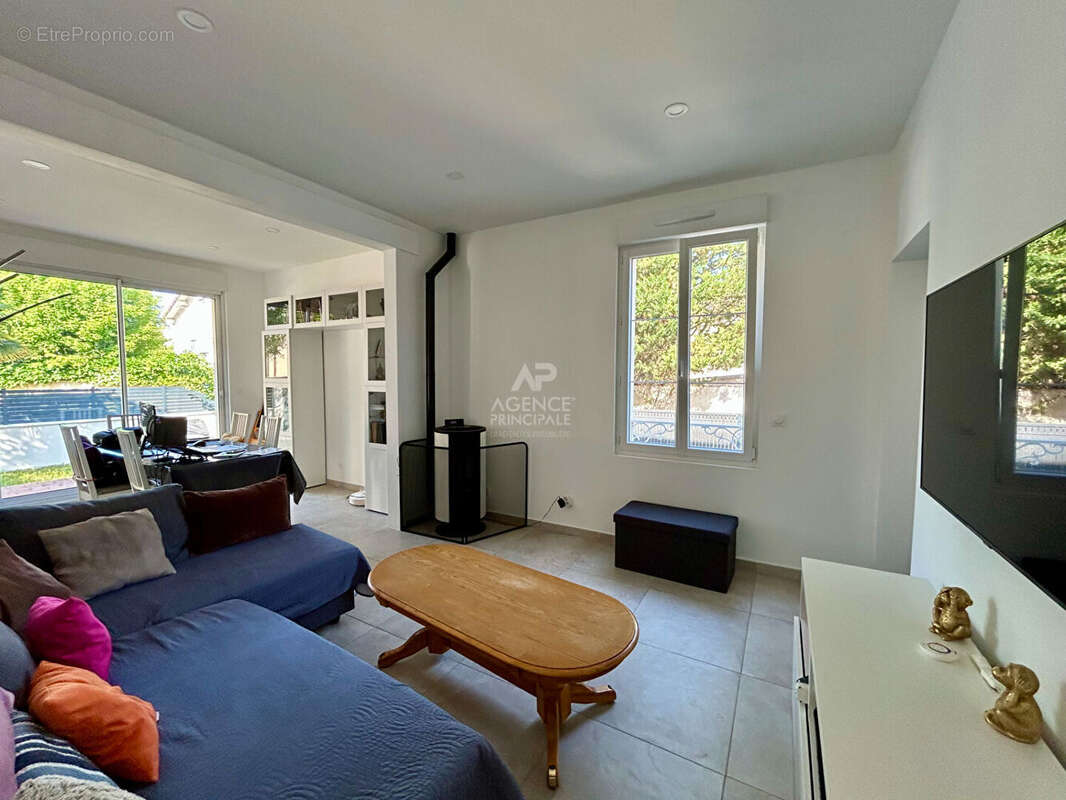 Maison à CARRIERES-SOUS-POISSY