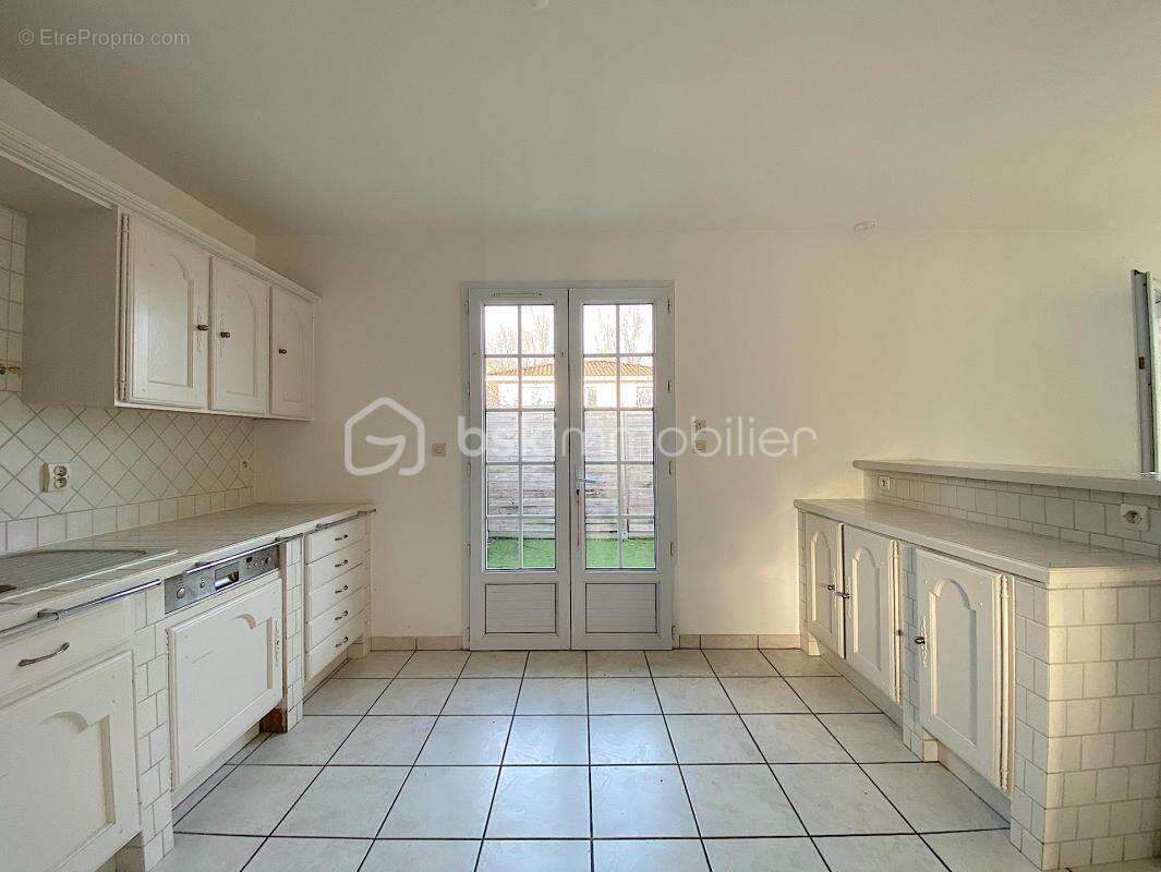 Maison à LE HAILLAN