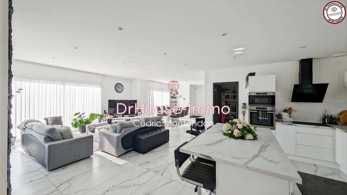 Maison à BLAINVILLE-SUR-ORNE