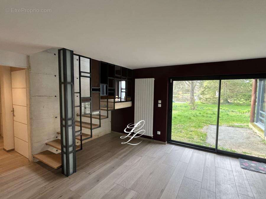Maison à RUAUDIN