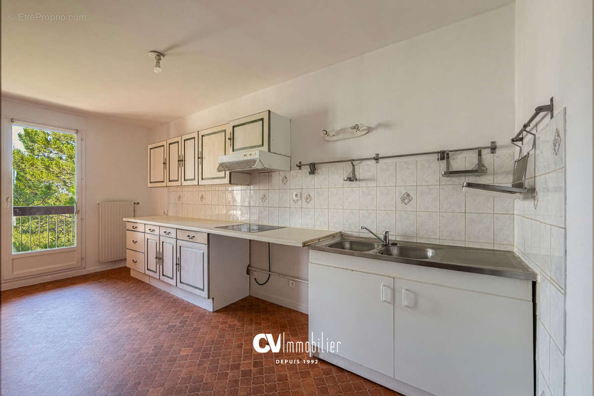 Appartement f3 centre ville évreux dans coproprieté securisée - photo 6