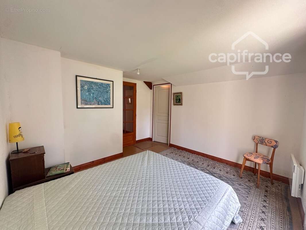 Maison familiale de 225 m² avec dépendance sur 3 022 m² - Domaine de Carheil à Plessé - photo 17