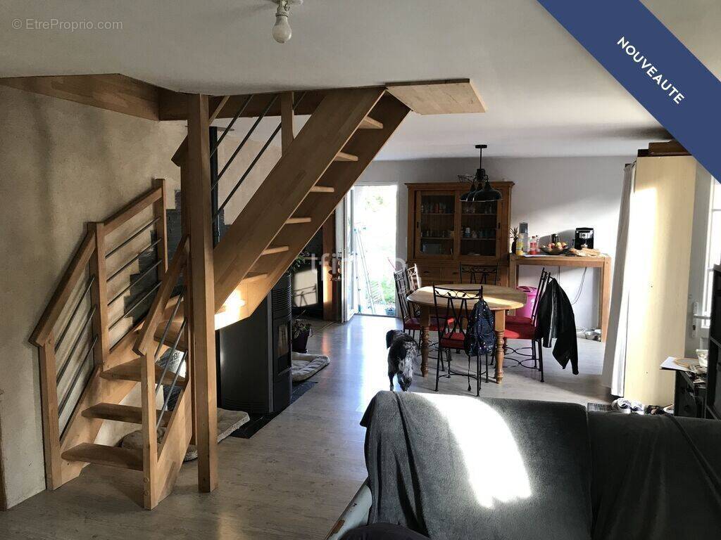 Maison à BUSSIERE-GALANT