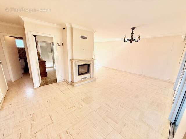 Maison à PREVESSIN-MOENS