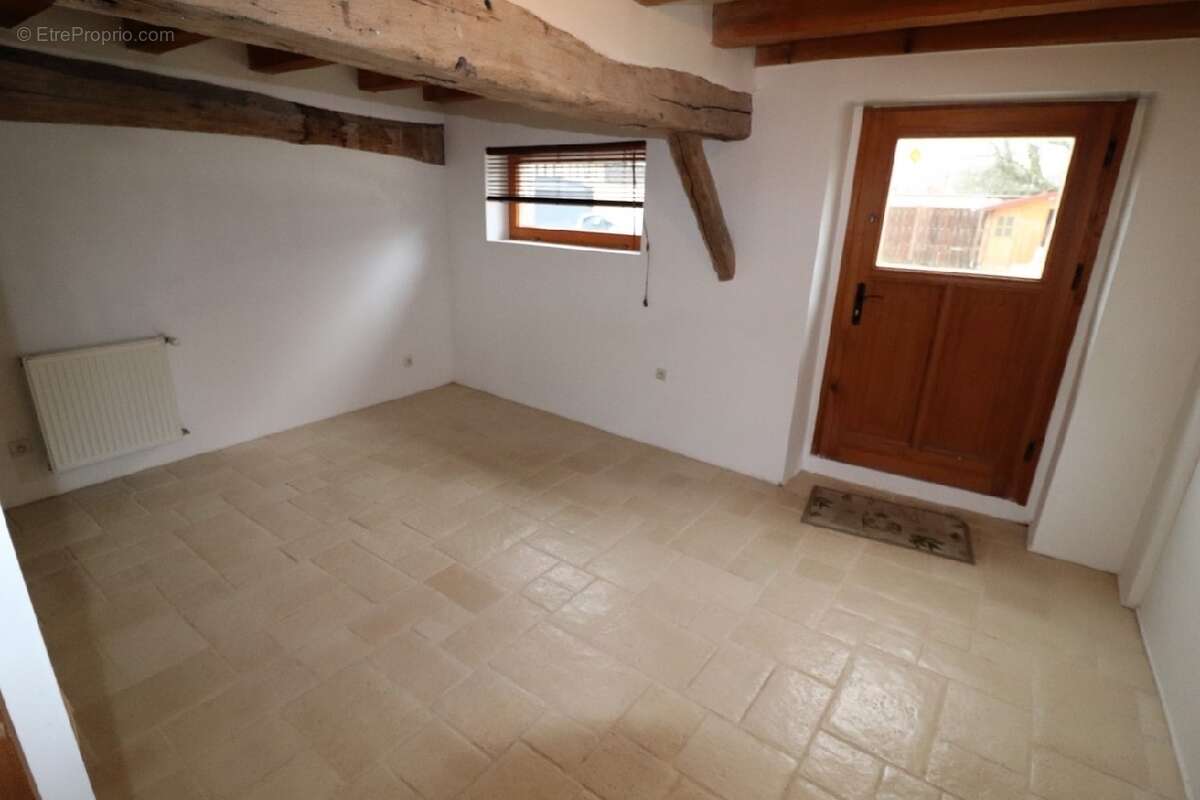 Maison à MARCHEZAIS