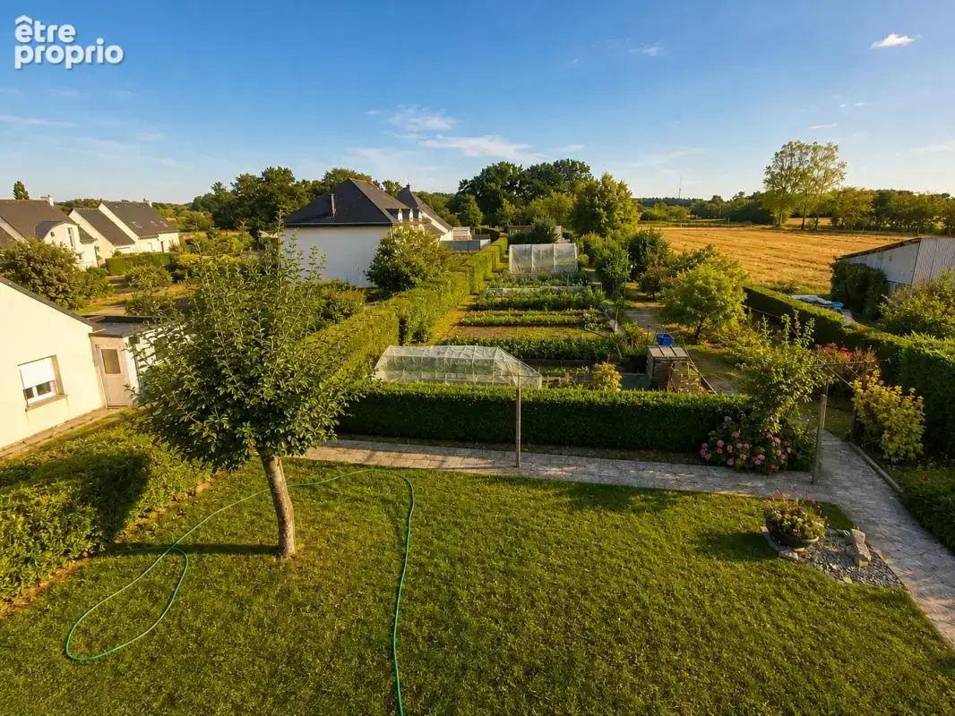 Photo Terrain à Lamballe au prix de 147 600€