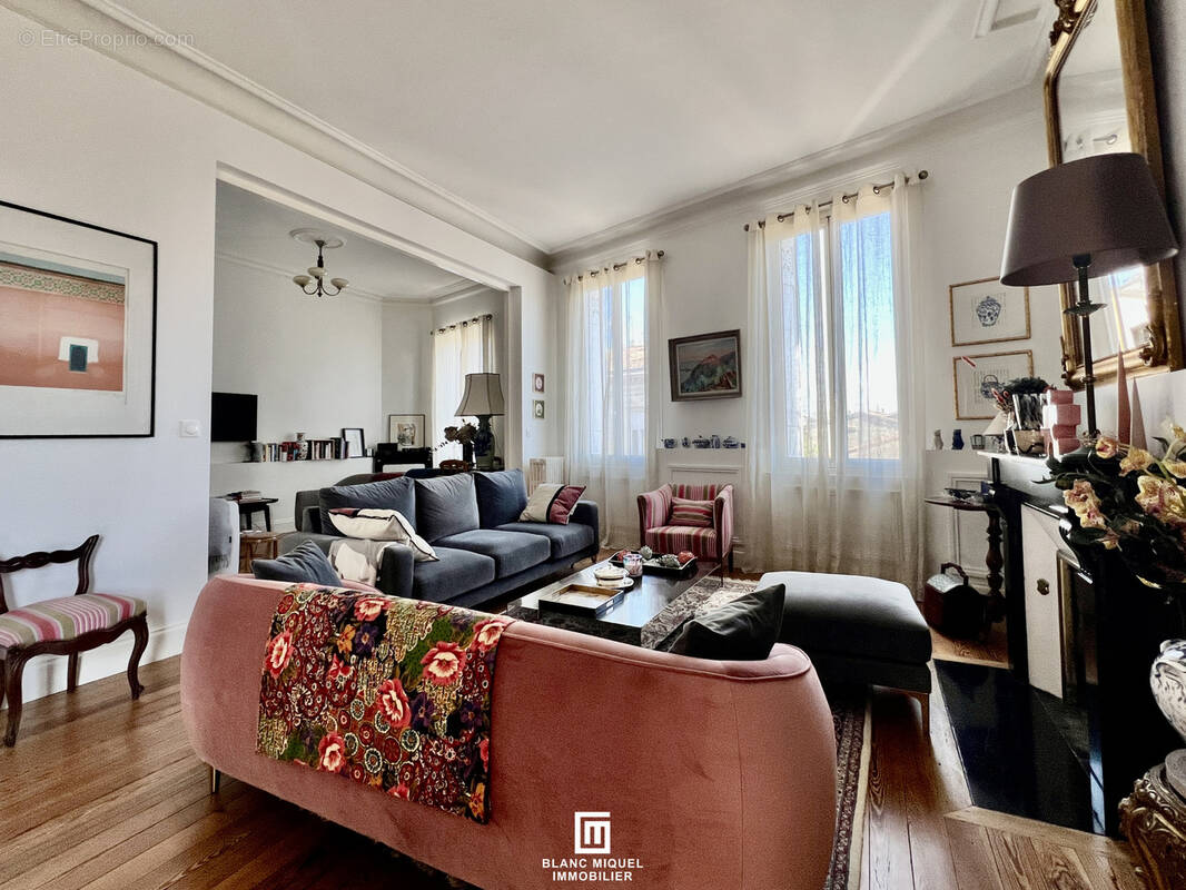 Appartement à BORDEAUX