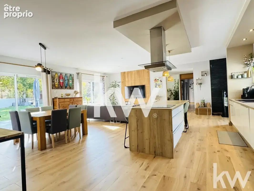 Maison 7 pièces 162 m² à vendre à La Talaudiere (42350) - photo 3