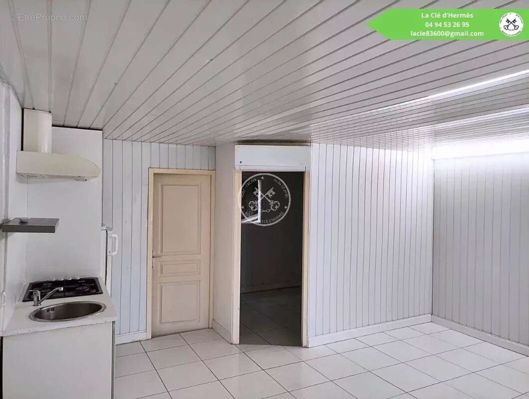 Maison à LES ADRETS-DE-L&#039;ESTEREL