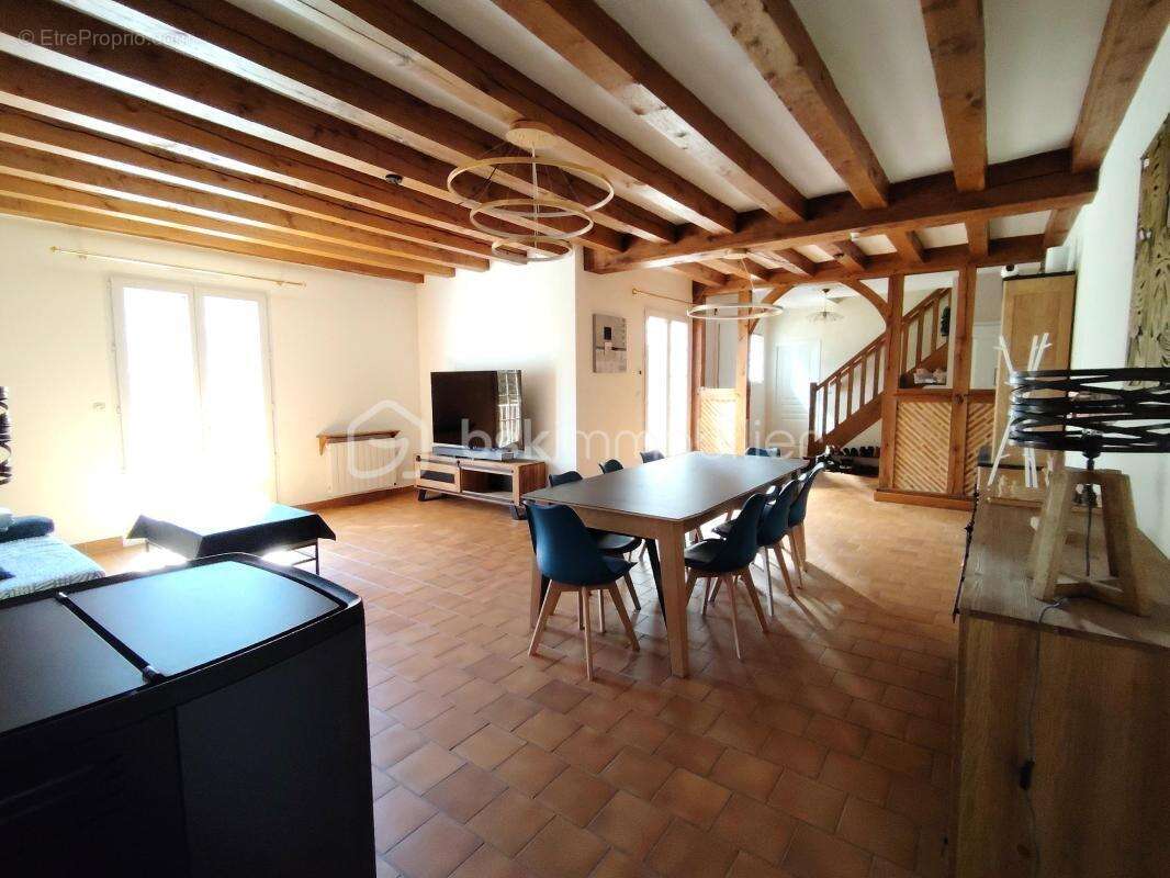 maison 230 m² 10 pièces - photo 8