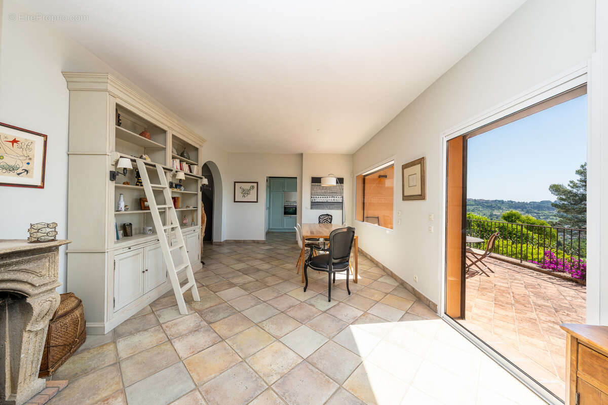 Maison à LA COLLE-SUR-LOUP