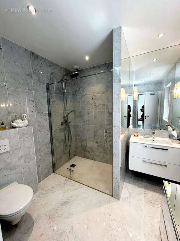 Maison à TOURRETTES