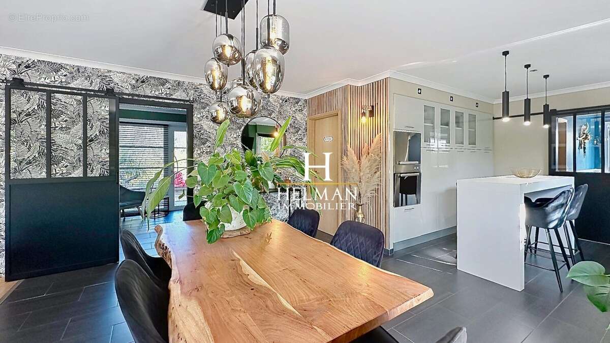 Maison 166 m² à Oudezeele  - photo 8