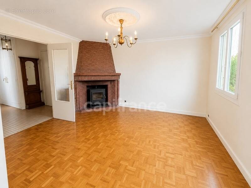 Appartement à BONDY