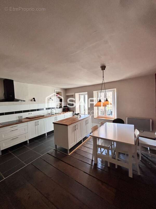 Photo 2 - Maison à BOURGANEUF