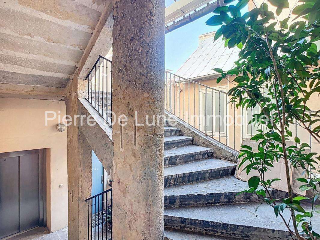 Appartement à LYON-1E