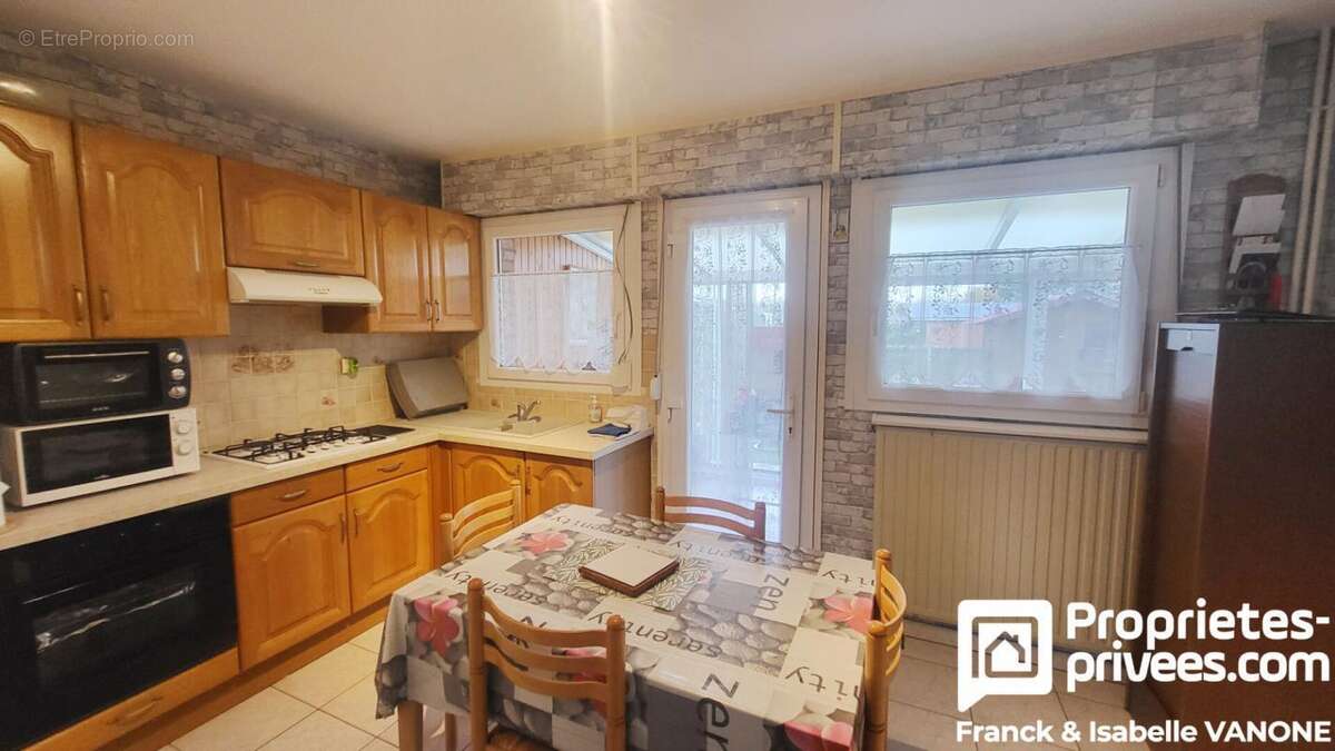 Maison à PERENCHIES