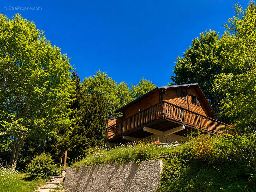 Maison à EYNE