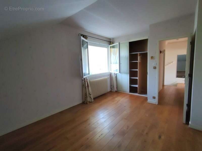 Maison à SAINT-GERMAIN-DU-PLAIN