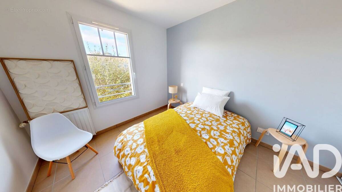 Photo 1 - Maison à ARES