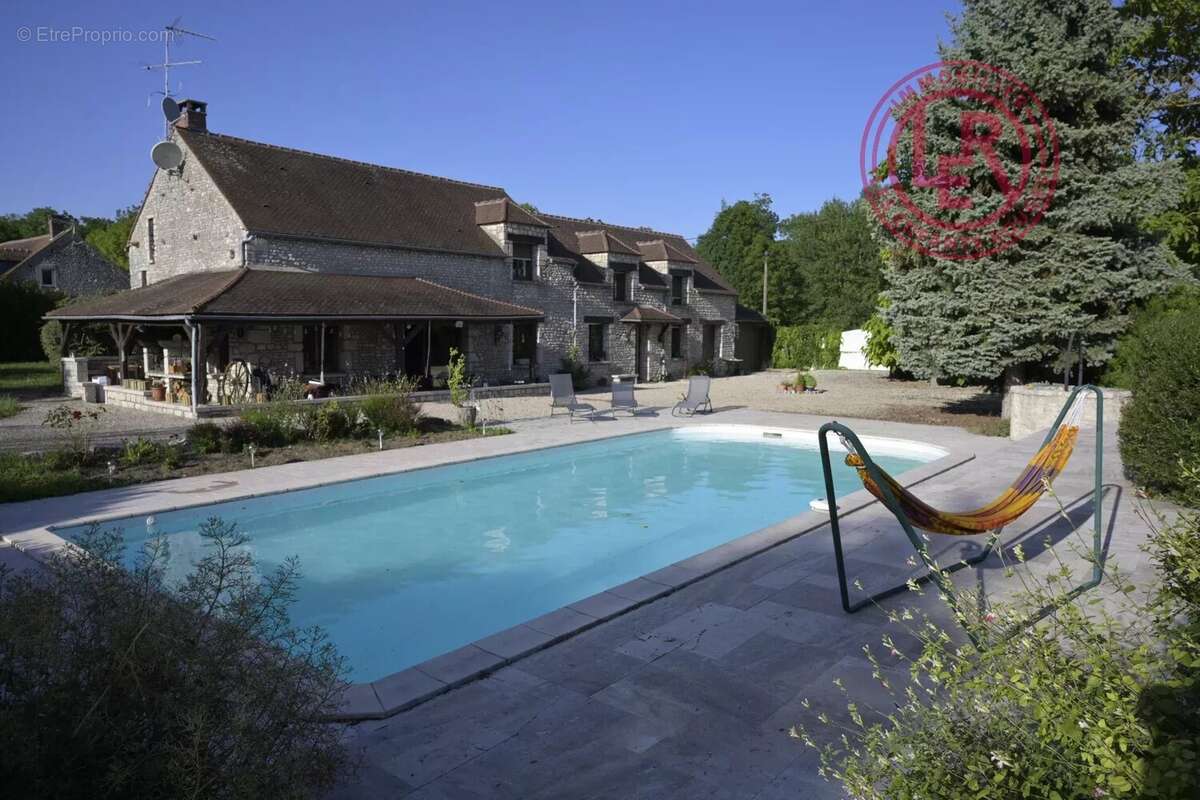 Maison à SCEAUX-DU-GATINAIS
