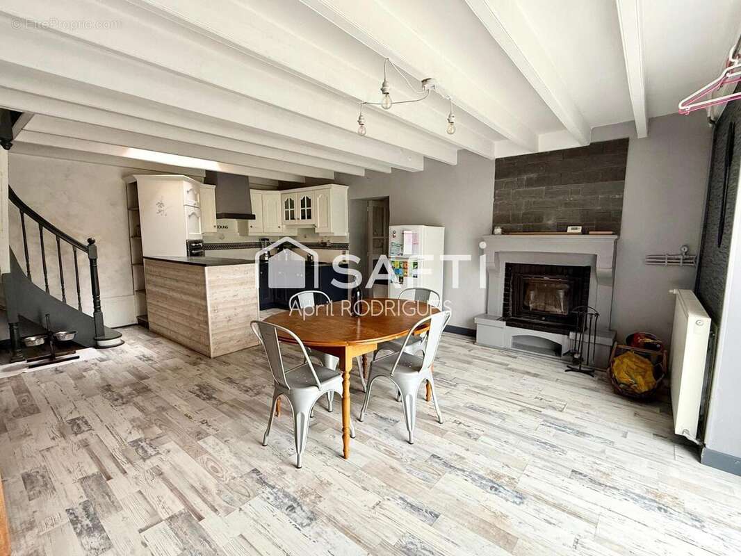 Photo 2 - Maison à CHANTONNAY