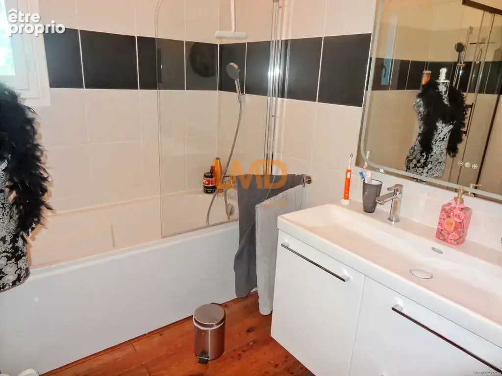 Maison de 110m2  centre ville de Mussidan - photo 7