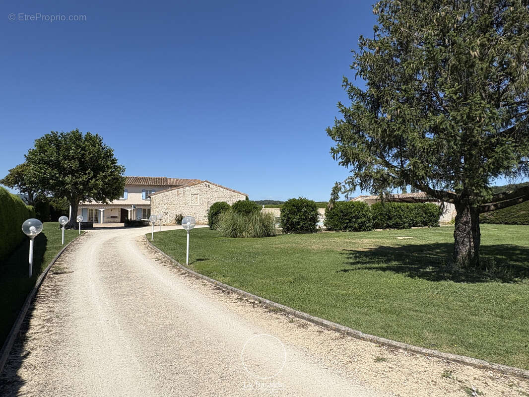 Maison à BONLIEU-SUR-ROUBION