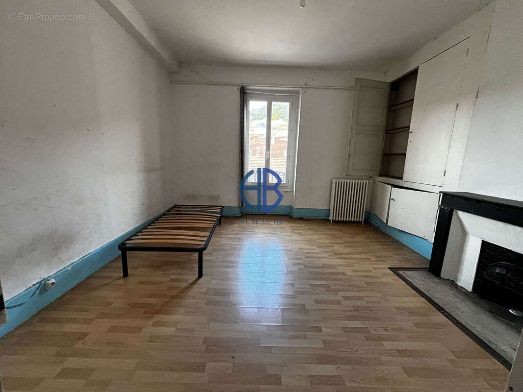 Appartement à VOIRON