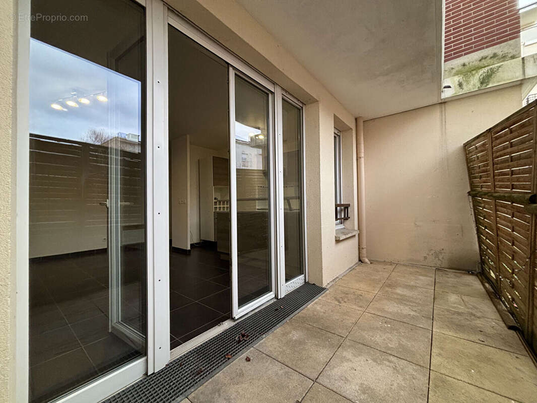 Appartement à CORBEIL-ESSONNES