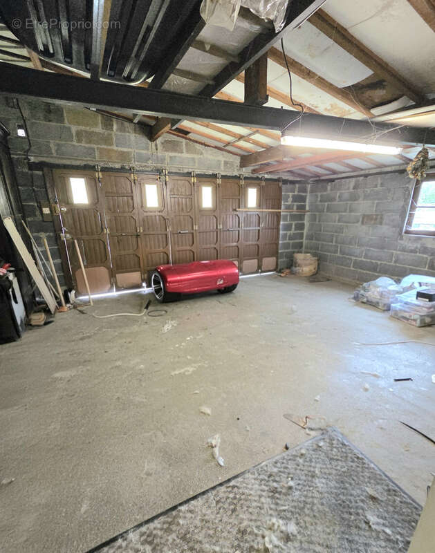 Maison à AULNOYE-AYMERIES