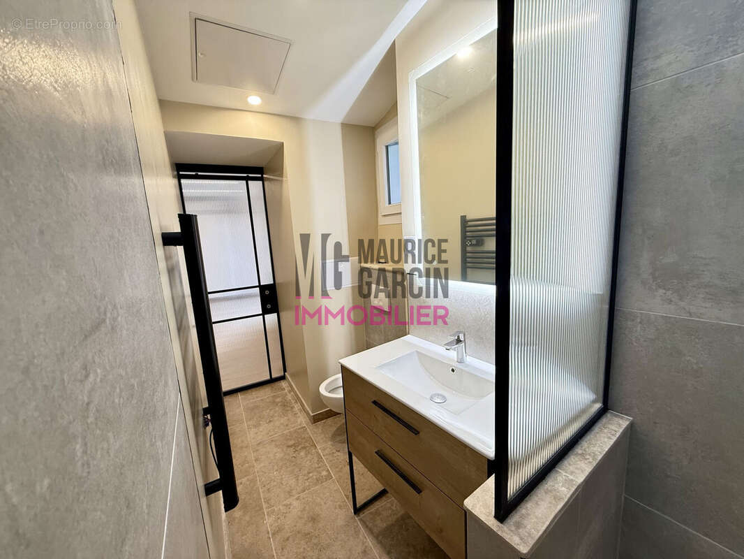 Maison à CHATEAURENARD