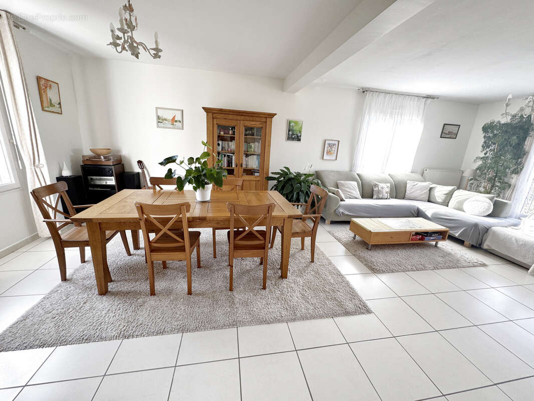 Maison à GOURNAY-SUR-MARNE