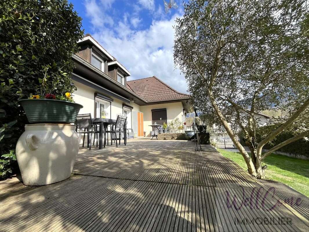 Appartement à GRESY-SUR-AIX