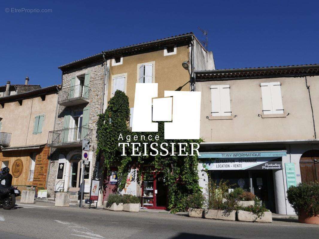 Appartement à LES VANS