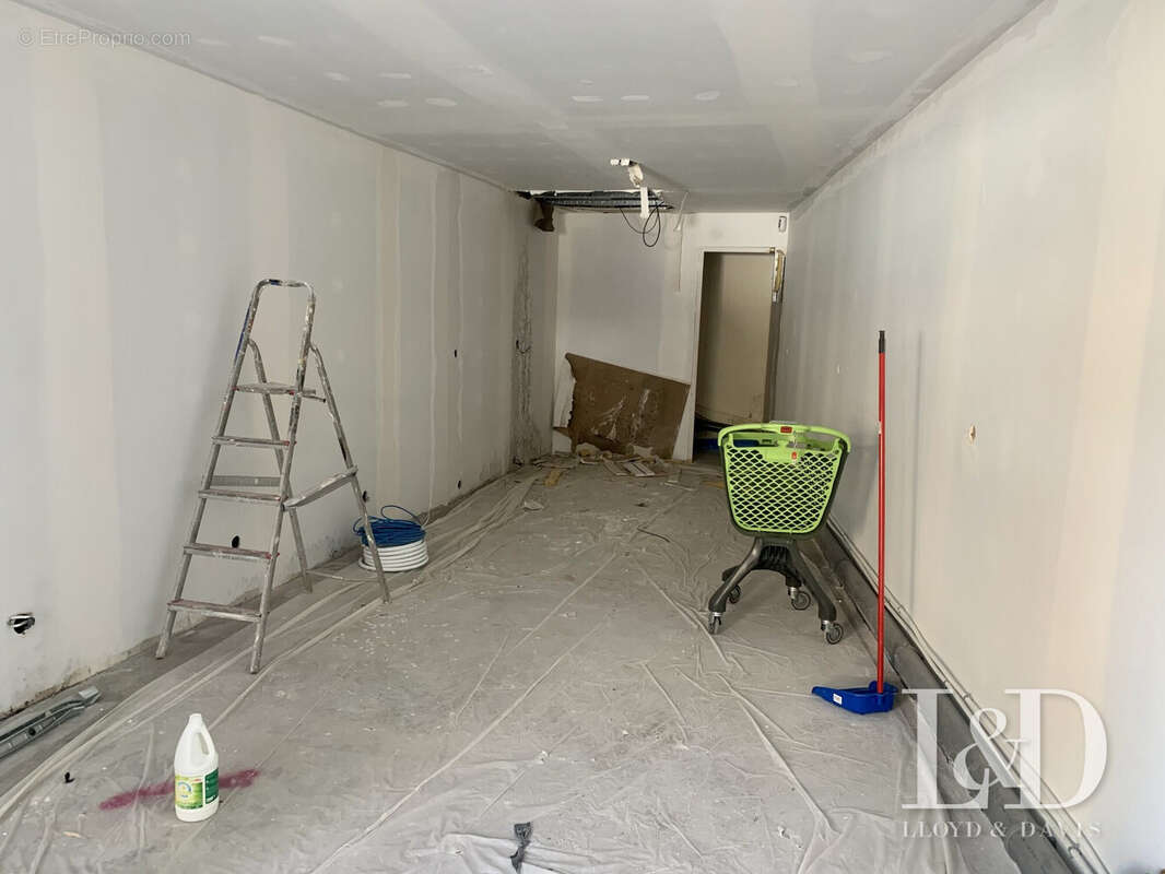 Commerce à MARSEILLE-11E