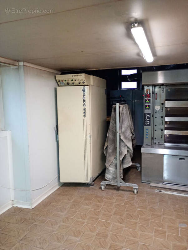 Commerce à INGUINIEL