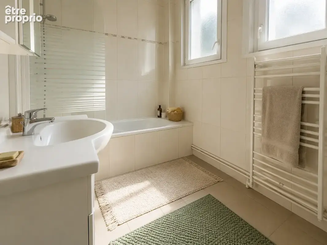LILLE - CENTRE - Appartement T3 - photo 4