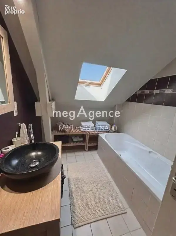 Maison 5 pièces 89 m² à vendre à Chambery (73000) - photo 10